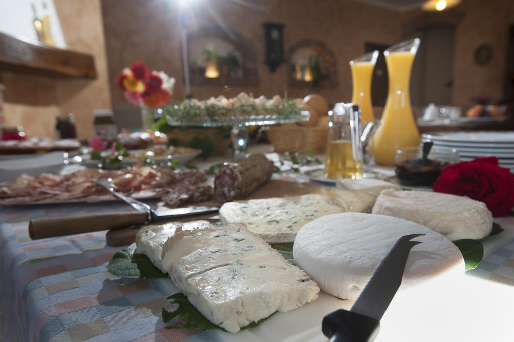 Villa Ada Nada Agriturismo Treiso Zimmer foto